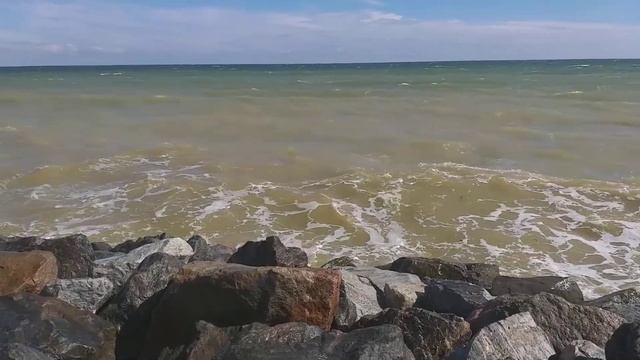 А море бушует и пенится.... смотреть онлайн