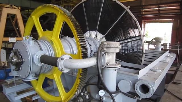 Вакуум-фильтр ДОО-63. Рабочие испытания в сборочном цехе РУДГОРМАШ перед отгрузкой. смотреть онлайн