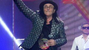 «Смирнов и Компания» «Загадаю» (муз. и сл. А. Смирнов)