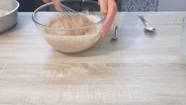 CIAMBELLONE DI FARRO E AVENA CON COPERTURA AL CIOCCOLATO, RICETTA VEGANA смотреть онлайн