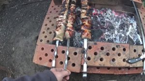 ЖИВЕМ В ДЕРЕВНЕ!!2 ЯНВАРЯ!!!ЖАРИМ ШАШЛЫК!!НАКОНЕЦ-ТО СОБРАЛИСЬ ВСЕ!!