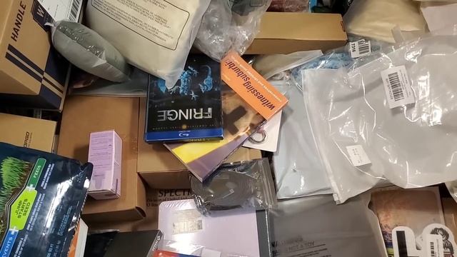 Unboxing a Pallet of Amazon Overstock and Shelf Pulls that I paid $1,000 for смотреть онлайн