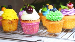 🎉 ЭТИ капкейки ВЗОРВУТ Ваш стол! Ягодная нежность, ваниль и идеальный крем! 🧁🍓