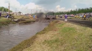 Гонки на тракторах Али Ахметов и Николай Васкан Бизон Трек Шоу 2016