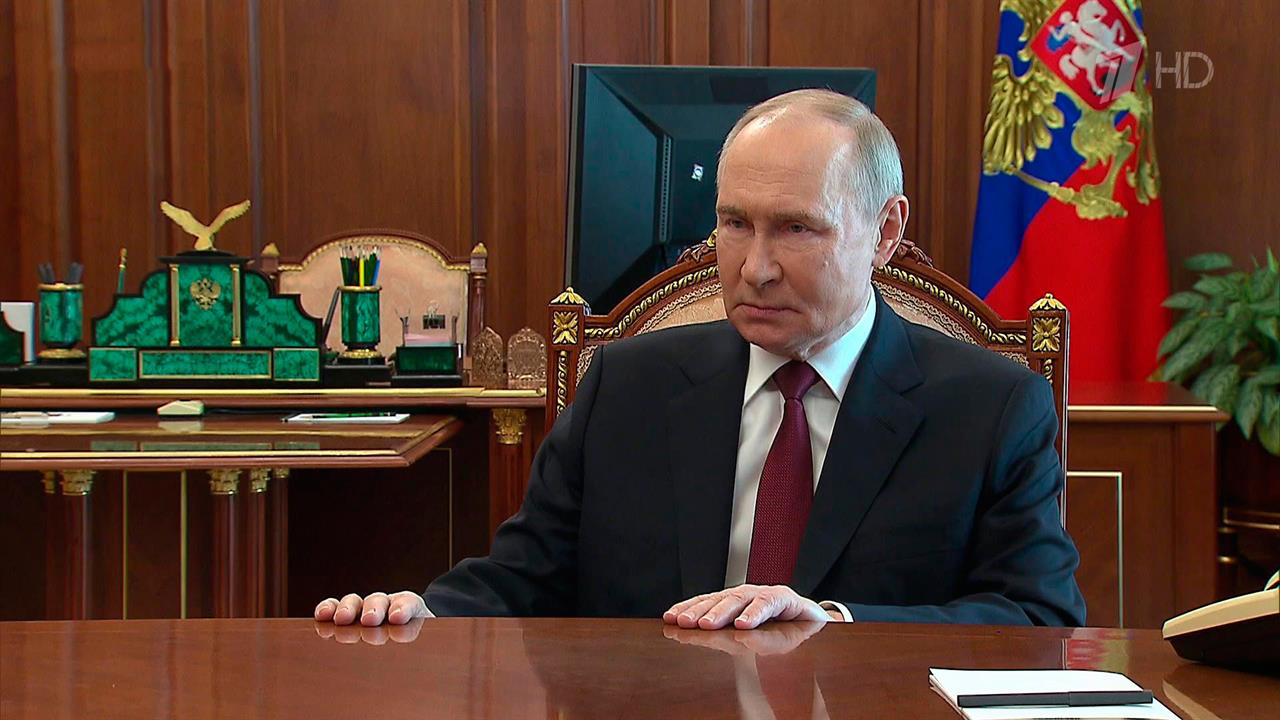 Путин: ВС РФ должны быть готовы к возможному нарушению перемирия Киевом