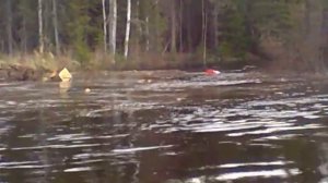 Танк тонет в болоте