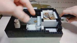 Огромный банкомат из Лего!