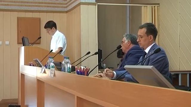 Яков Геллер рассказал альметьевским предпринимателям, как государство может помочь бизнесу смотреть онлайн