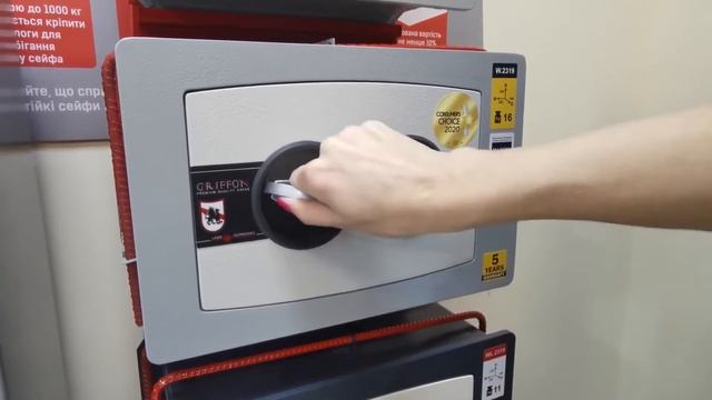 Перекодування електронного кодового замка M-LOCKS смотреть онлайн