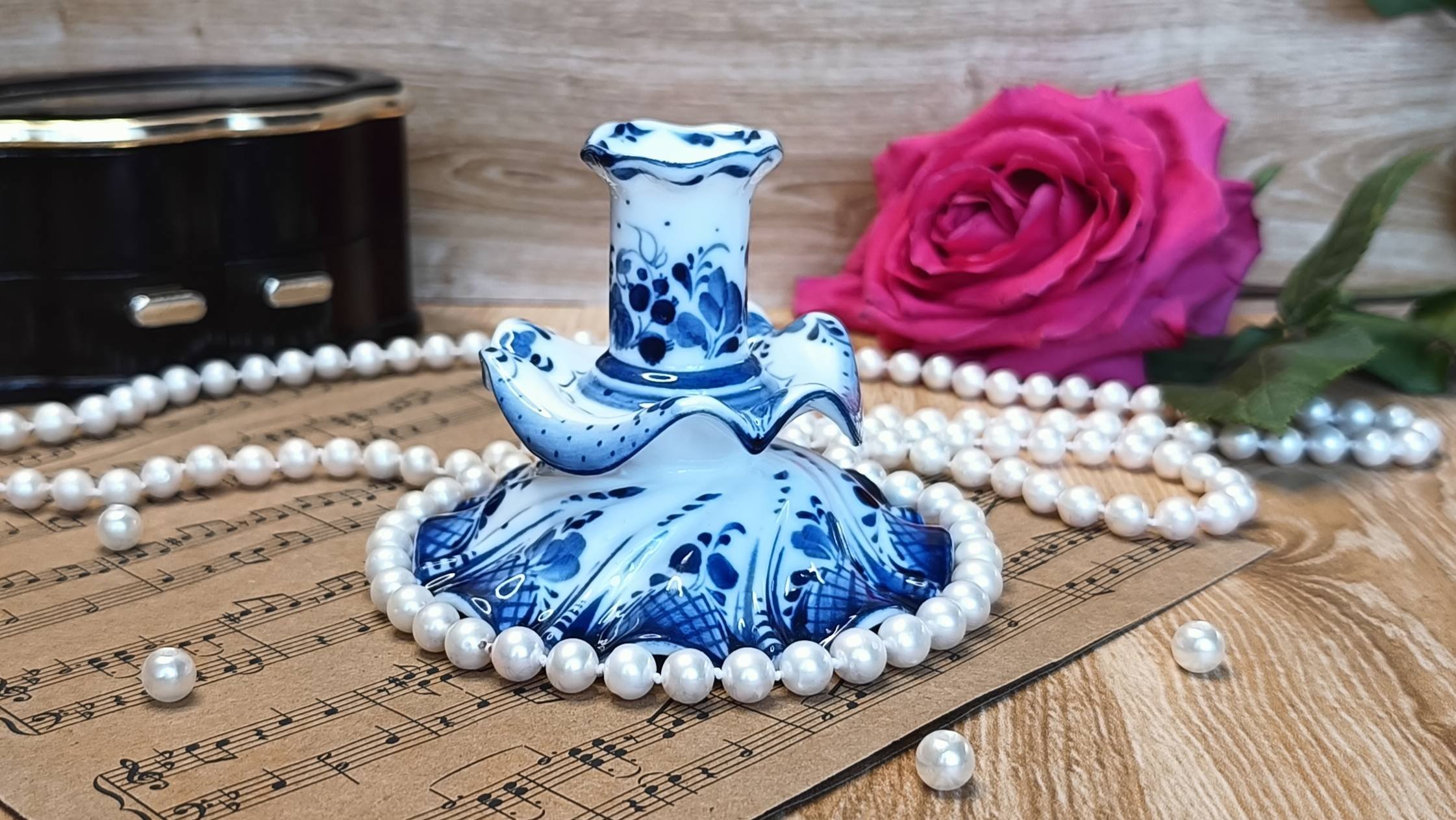 Подсвечник 