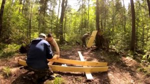 ДОМ под ЗЕМЛЕИ - ОКНО в КРЫШЕ Ставим ДВЕРЬ ВОДА под ПОЛОМ Ранены