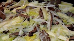 Рагу из свиного сердца с овощами в зелёном стиле)