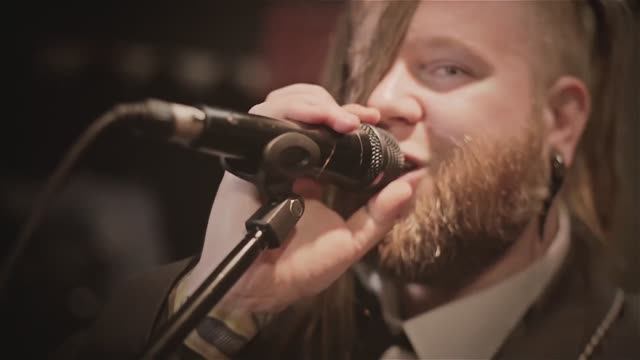 THE BAD TOUCH  KILL EVERYBODY - The Unplugged Band (Bloodhound Gang & Skrillex acoustic cover)