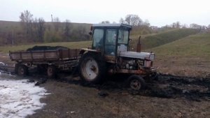 Немного застряли на тракторе Т 28