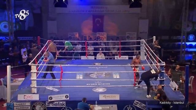 Arda Avcı & Idd Pialari UBO Dünya şampiyonluk ünvan kemeri maçı