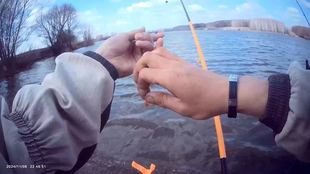 Отловился немного на поплавок🎣 Разнорыбица😊👍