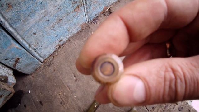 на поисковый магнит поймал часы Армани видеомагнитофон патроны металл в реке сделал брелок из пули смотреть онлайн