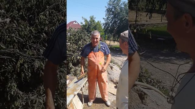 Резка камня.