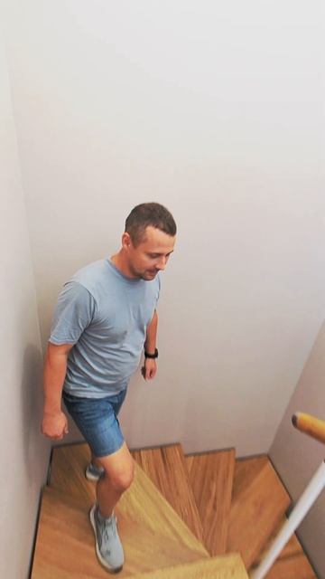 Лестница в доме на второй этаж смотреть онлайн