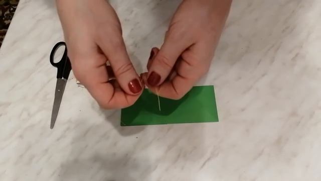 2.19 Sewing. Tighten a Knot. Шитье. Как завязать узел. смотреть онлайн