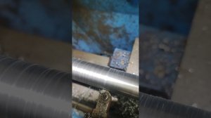 Работа самодельного круглого резца