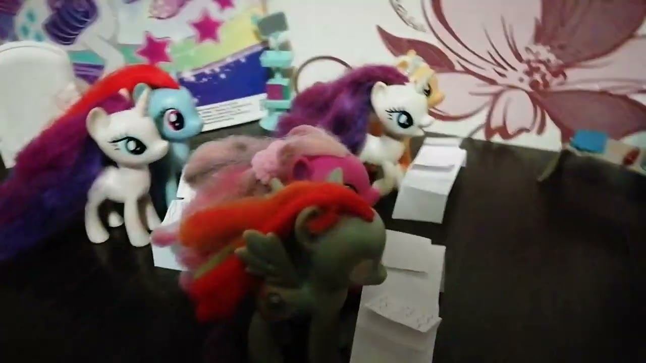 Пони в школе My Little Pony смотреть онлайн