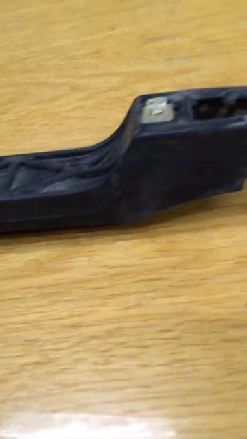 Кронштейн ручки правой задней двери Сузуки СХ4, Фиат седичи, 8283163J20 смотреть онлайн