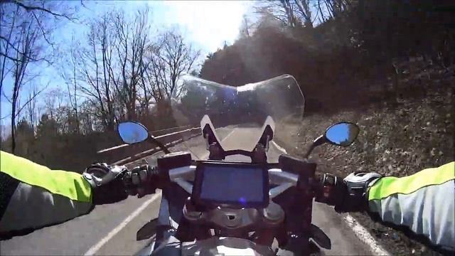 PENICE, BOBBIO,VAL D'AVETO CON BMW R 1200 RS смотреть онлайн