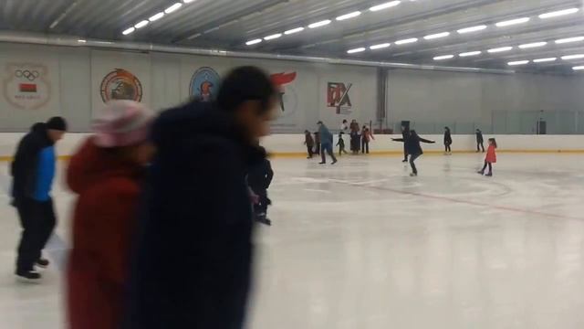 Каток в Раубичах смотреть онлайн