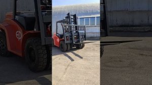 Дизельный вилочный погрузчик EP CPCD70T8