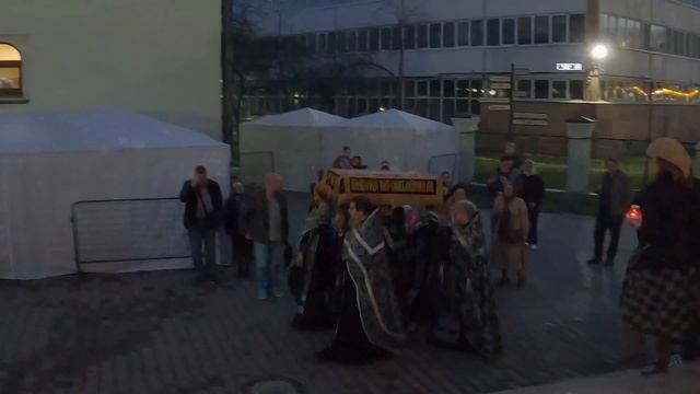 Плащаница_25