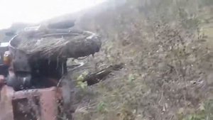 Мордва перевернула трактор