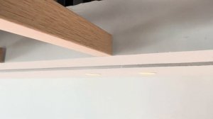 Подвесные потолки из ламелей.