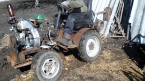 Двтгатель УД-2м-1 .Самодельный трактор,сеем .