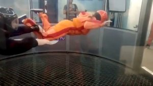 Первый полёт в аэротрубе.