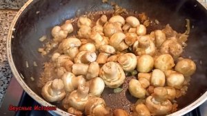 ШАМПИНЬОНЫ в сметанном соусе на сковороде | Грибы со сметаной