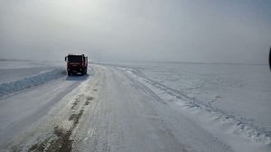 РАБОТА НА БЕНЗОВОЗЕ. ЗИМНИК. Вахта.Первая вахта. Ямал. Начало работы в РосДорСтрой.Часть 34.