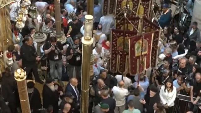 Схождение Благодатного огня - 2025 смотреть онлайн