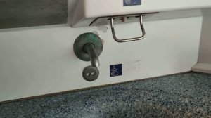 Туалет в поезде дальнего следования в Германии