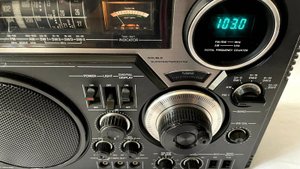 Радиоприемник Panasonic RF-2600-Япония-1974-1976-год