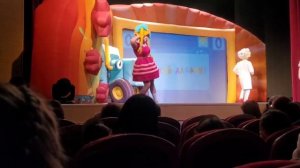 Синий трактор в гостях у Деда Мороза в г. Ноябрьск