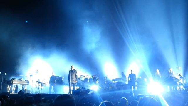 Peter Gabriel - Biko (03.Mai 2014 Hannover Tui Arena) смотреть онлайн
