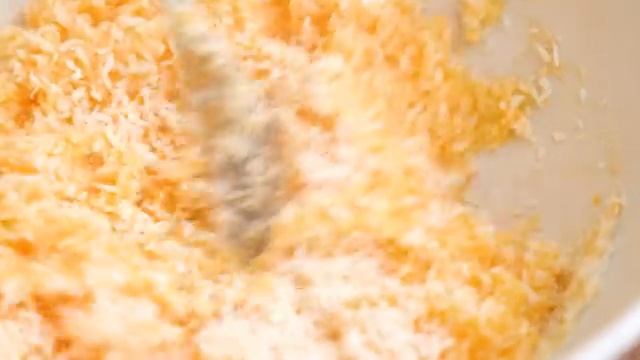 Рецепт за 5 минут из 3 ингредиентов – вкуснейшее печенье без муки и масла смотреть онлайн