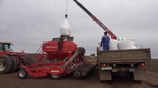 Начало посевной ООО "Мельник" и СХК "Восход" смотреть онлайн