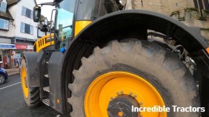 2021 JCB Fastrac 8330 8.4 Litre 6-Cyl Diesel Tractor (335 / 348 HP)