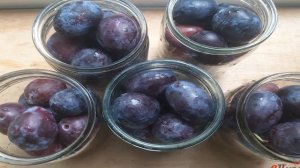 Сливы маринованные со специями