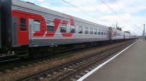 Электровоз ЧС7-200 с поездом № 145 мимо о.п. Соцгород