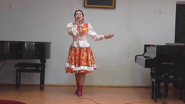 О. Сметанникова - Я на камушке сижу смотреть онлайн