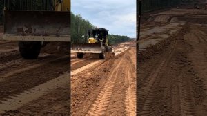 Грейдер CAT120AWD