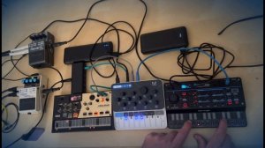 Behringer Pro Vs Mini, Modal Craftsynth, volca Drum - Battery Powered Jam